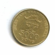 5000 донг 2003 года (7475)